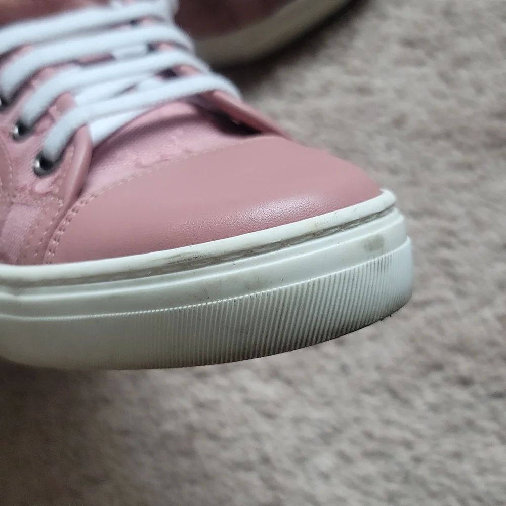 Gucci Pink Leather & Canvas Low-Top Sneakers - Picture 3 of 7